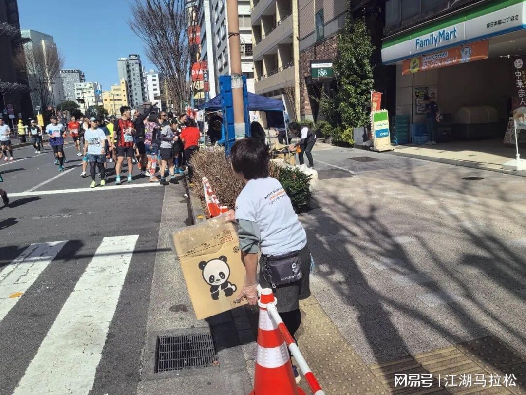 九游-细节见真章！东京马拉松的这些做法，值得品味